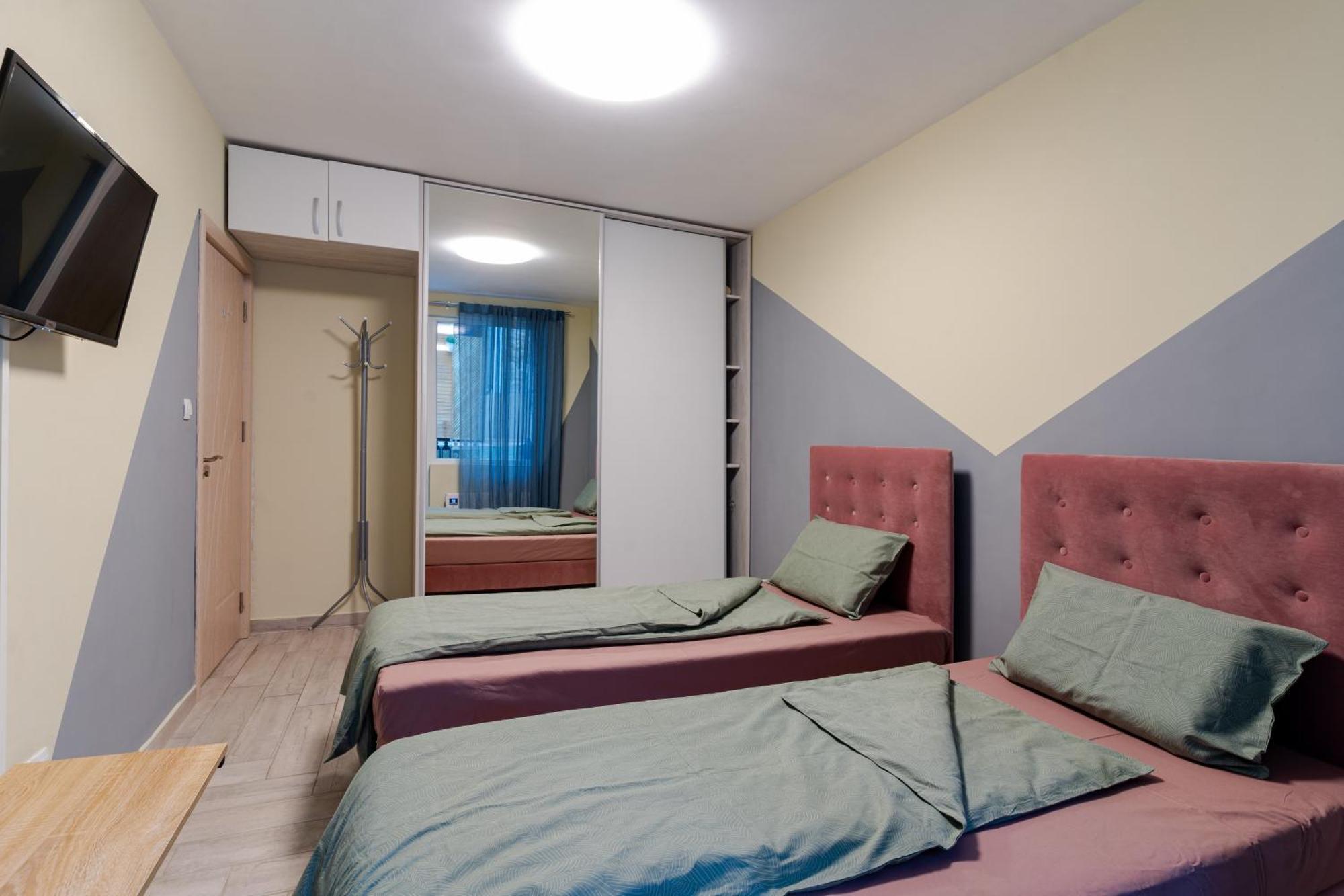 Mirela Guest Apartment Veliko Turnovo Bagian luar foto